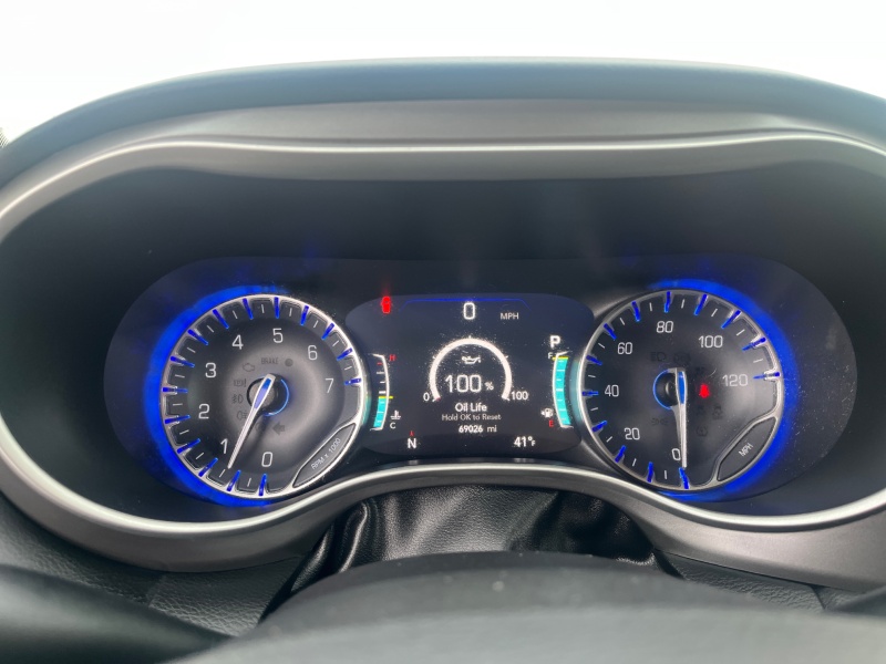 2022 Chrysler Pacifica