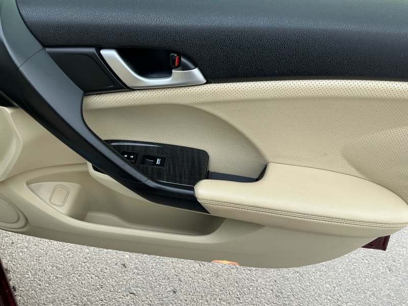 2011 Acura TSX