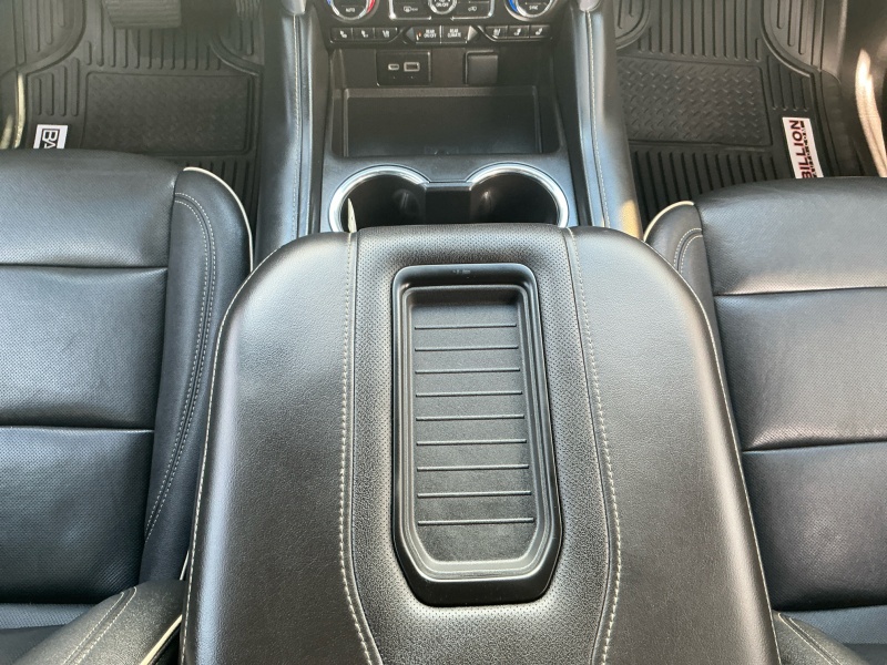 2023 GMC Yukon XL