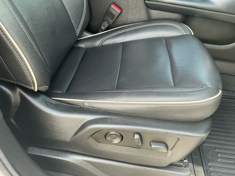 2023 GMC Yukon XL