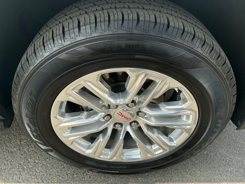 2023 GMC Yukon XL