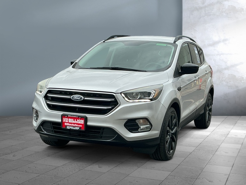 Used 2017 Ford Escape SE Crossovers