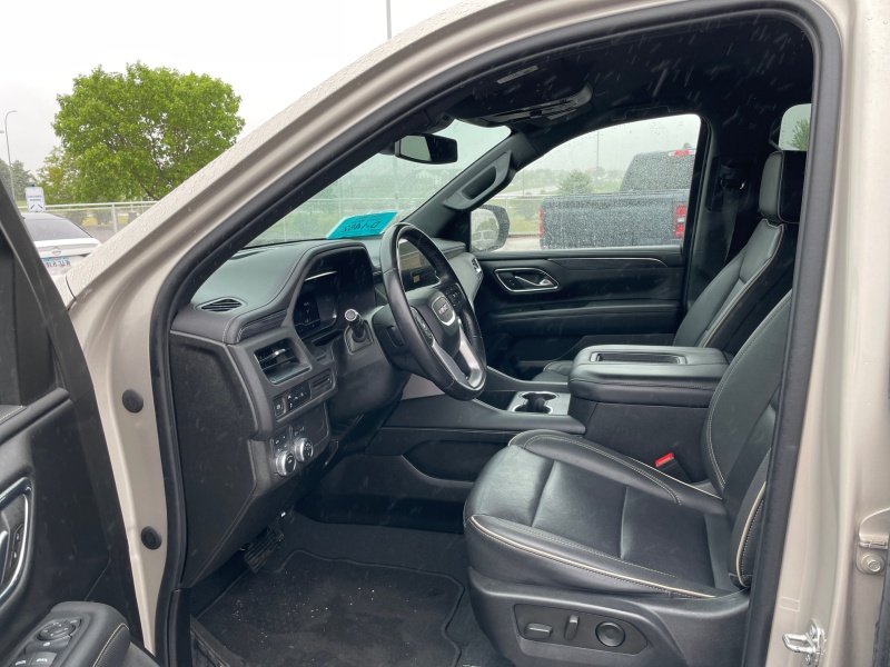 2023 GMC Yukon XL