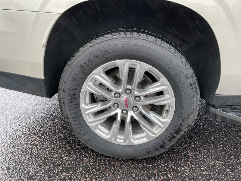2023 GMC Yukon XL
