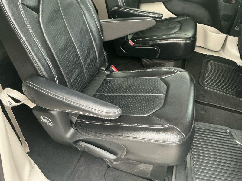 2022 Chrysler Pacifica