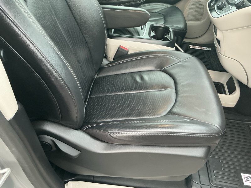 2022 Chrysler Pacifica
