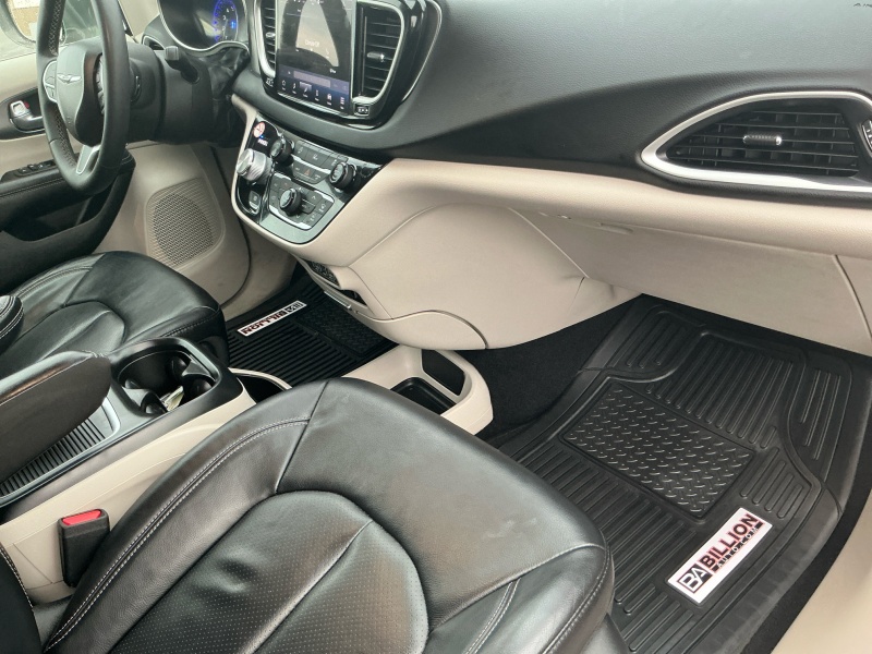 2022 Chrysler Pacifica
