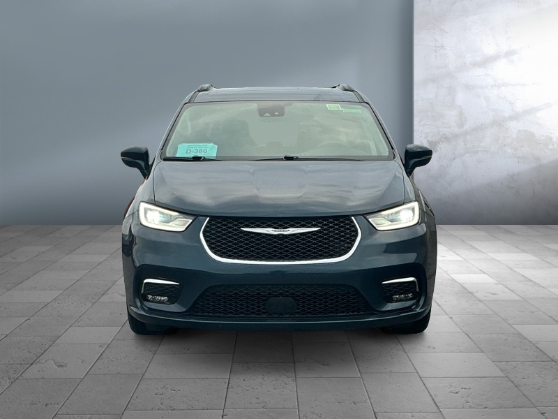 2022 Chrysler Pacifica