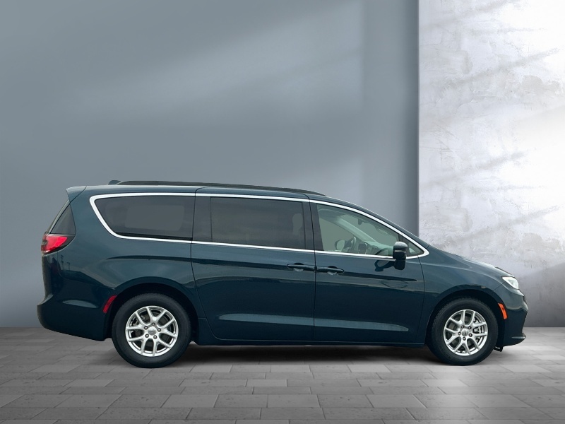 2022 Chrysler Pacifica