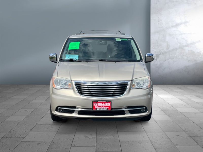 2013 Chrysler Town and Country