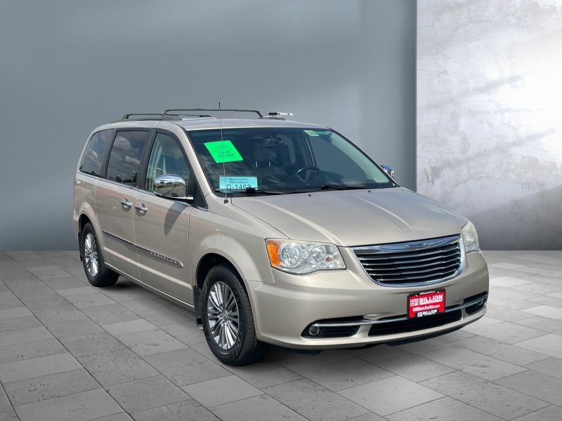 2013 Chrysler Town and Country