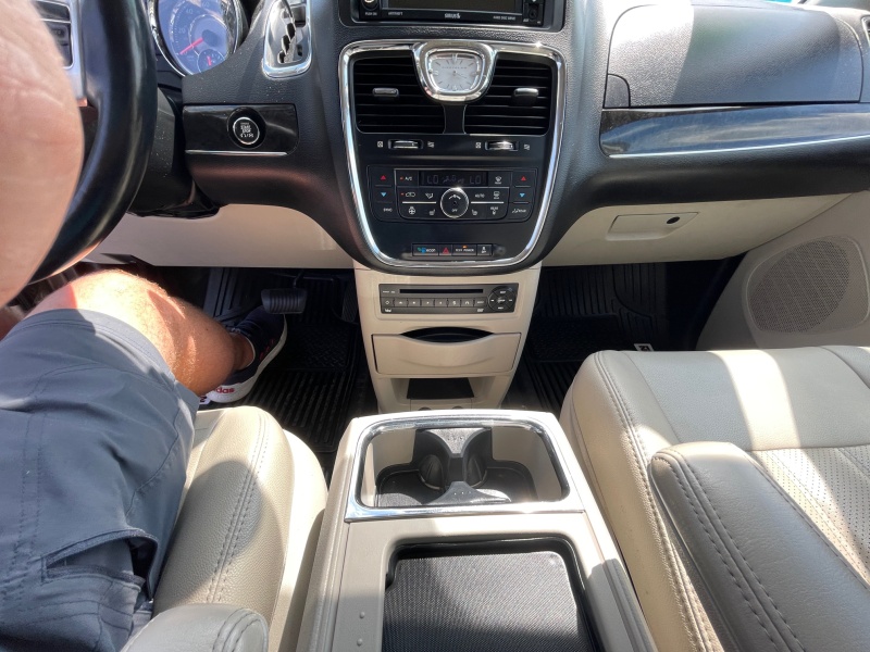 2013 Chrysler Town and Country