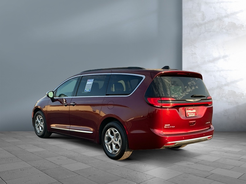 2023 Chrysler Pacifica