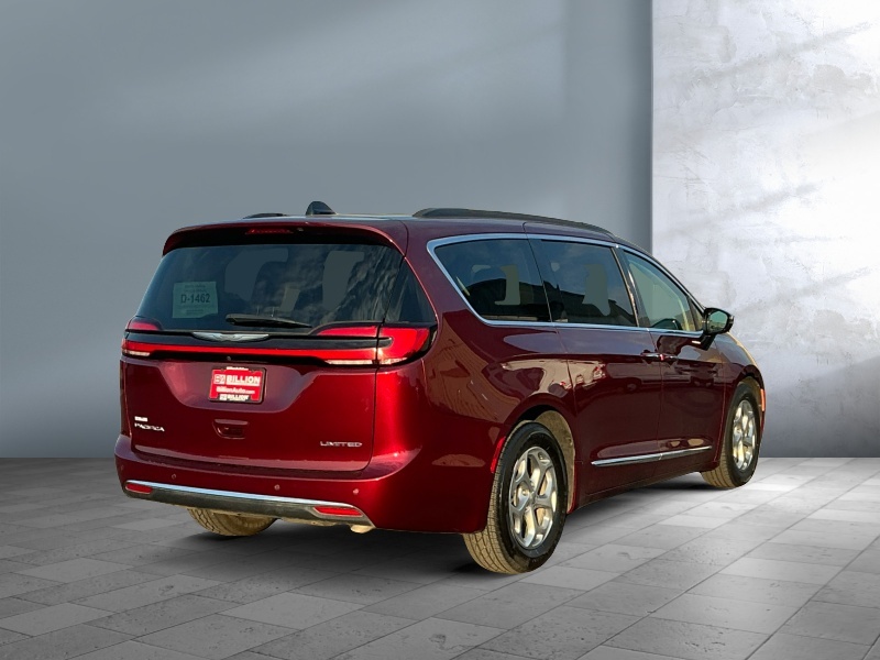 2023 Chrysler Pacifica