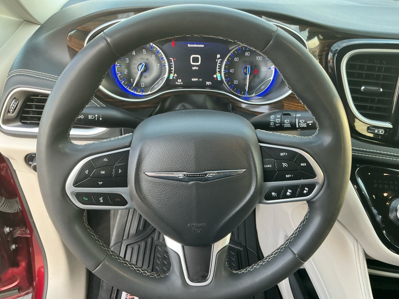 2023 Chrysler Pacifica