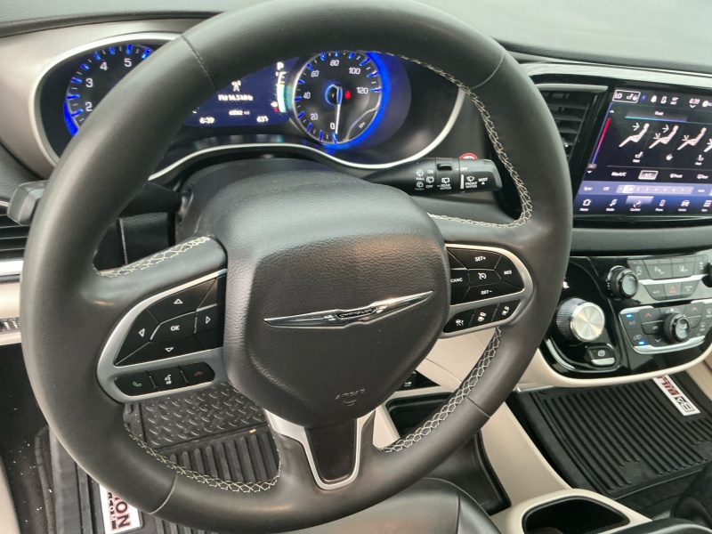 2023 Chrysler Pacifica