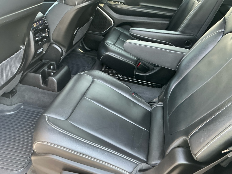 2022 Jeep Grand Cherokee L