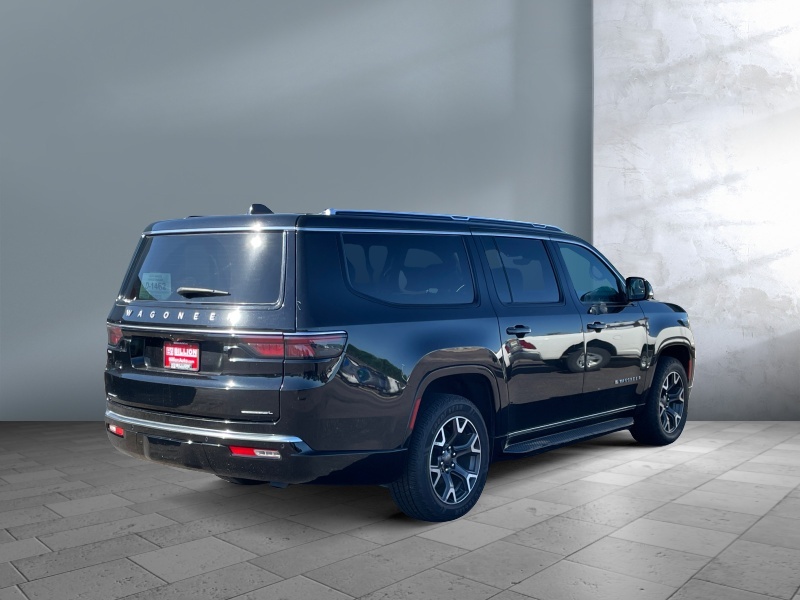 2023 Jeep Wagoneer L