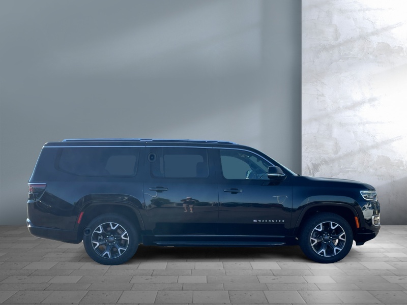2023 Jeep Wagoneer L