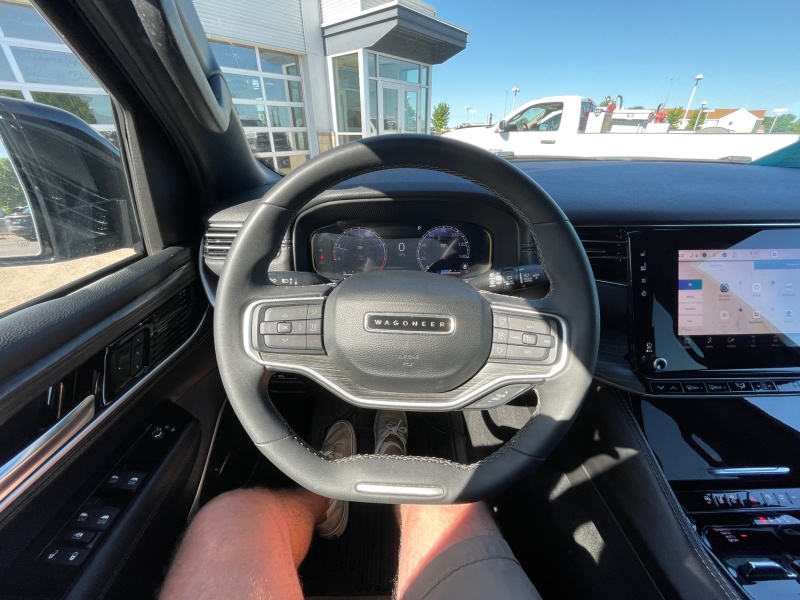 2023 Jeep Wagoneer L