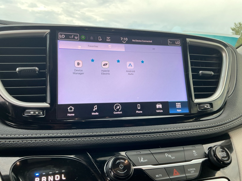 2023 Chrysler Pacifica