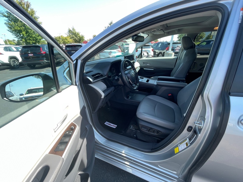 2024 Toyota Sienna