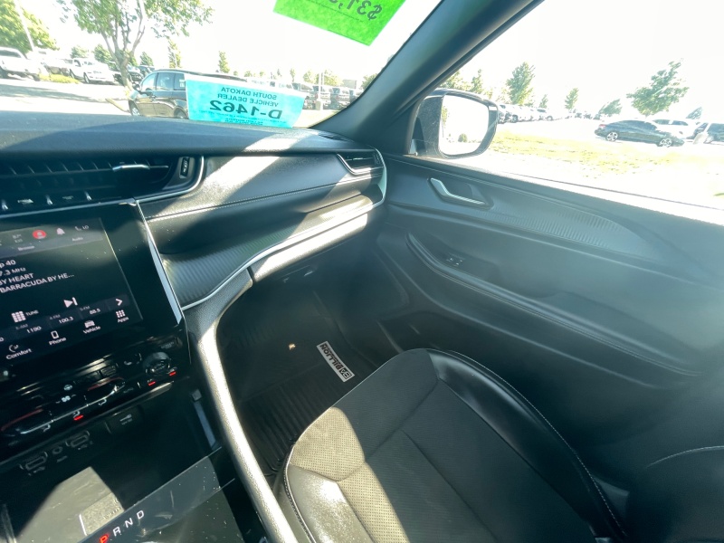 2023 Jeep Grand Cherokee L