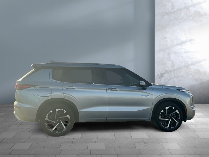 2023 Mitsubishi Outlander PHEV