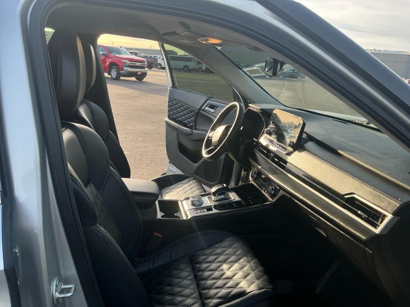 2023 Mitsubishi Outlander PHEV