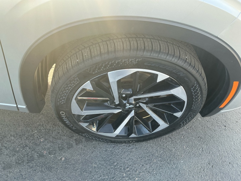 2023 Mitsubishi Outlander PHEV