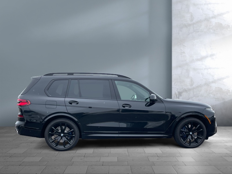 2025 BMW X7