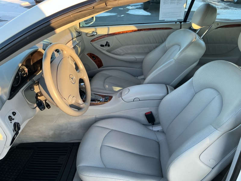 2005 Mercedes-Benz CLK-Class