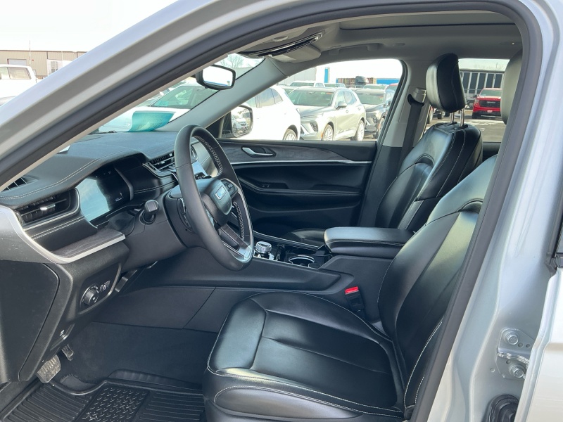 2023 Jeep Grand Cherokee L