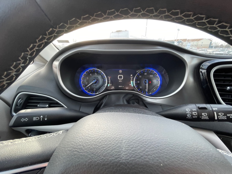 2024 Chrysler Pacifica