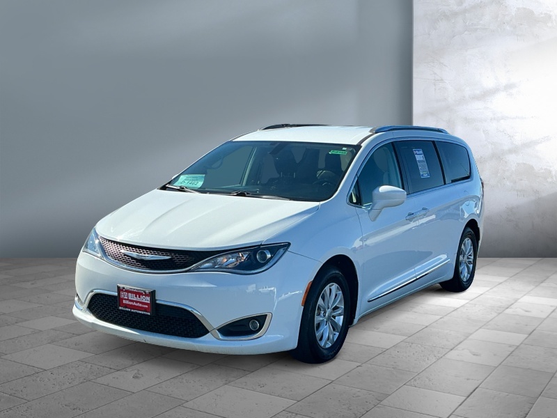 Used 2018 Chrysler Pacifica Touring L Plus Vans