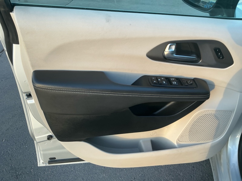 2024 Chrysler Pacifica