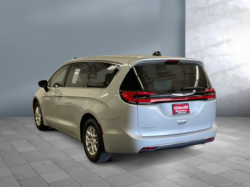2024 Chrysler Pacifica