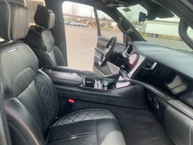 2024 Jeep Grand Wagoneer