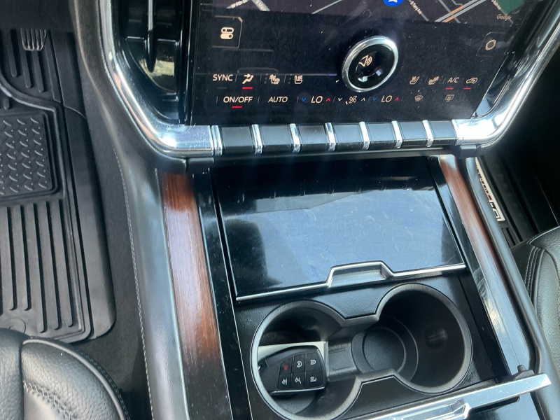2025 GMC Yukon XL