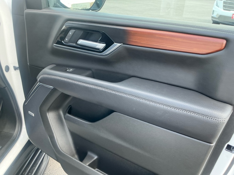 2025 GMC Yukon XL