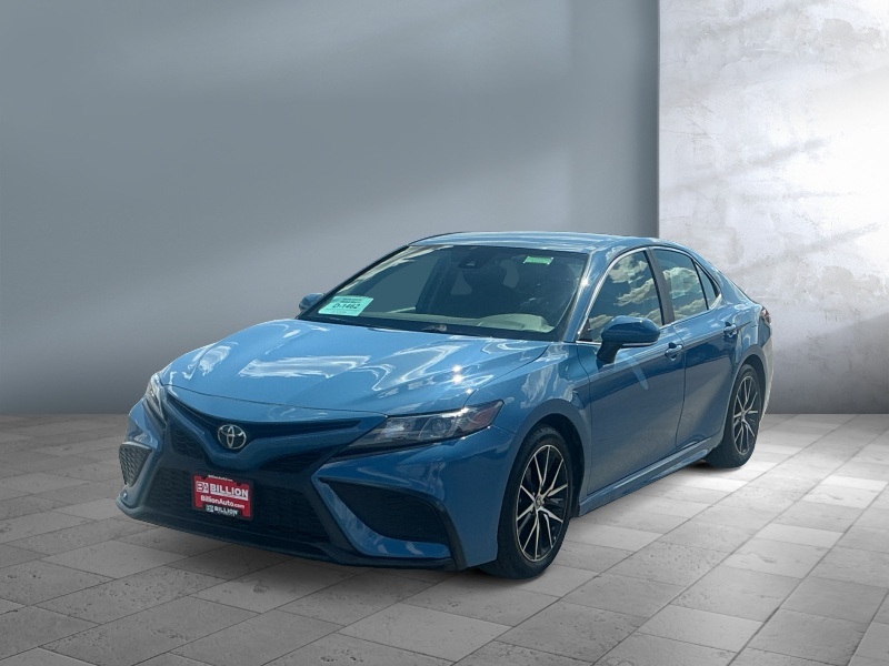 Used 2023 Toyota Camry SE Cars