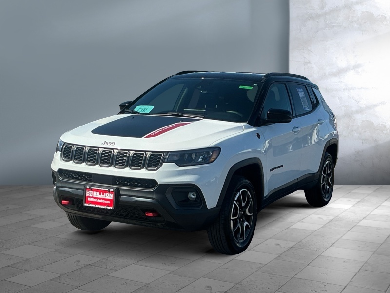 Used 2025 Jeep Compass Trailhawk Crossovers