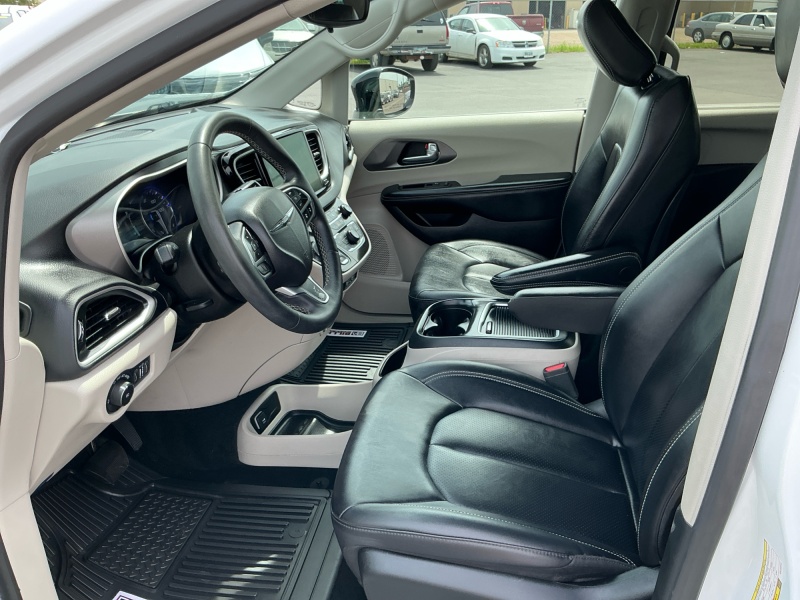 2024 Chrysler Pacifica
