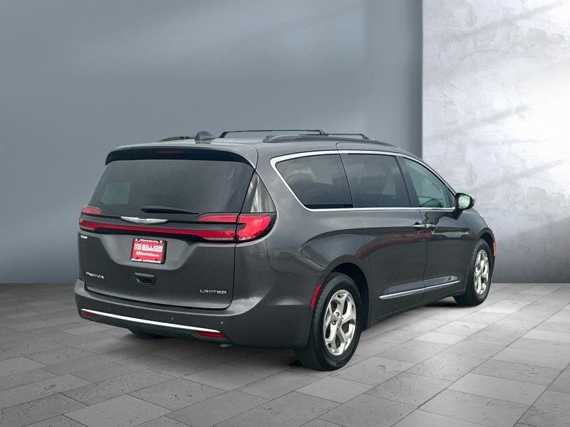 2023 Chrysler Pacifica