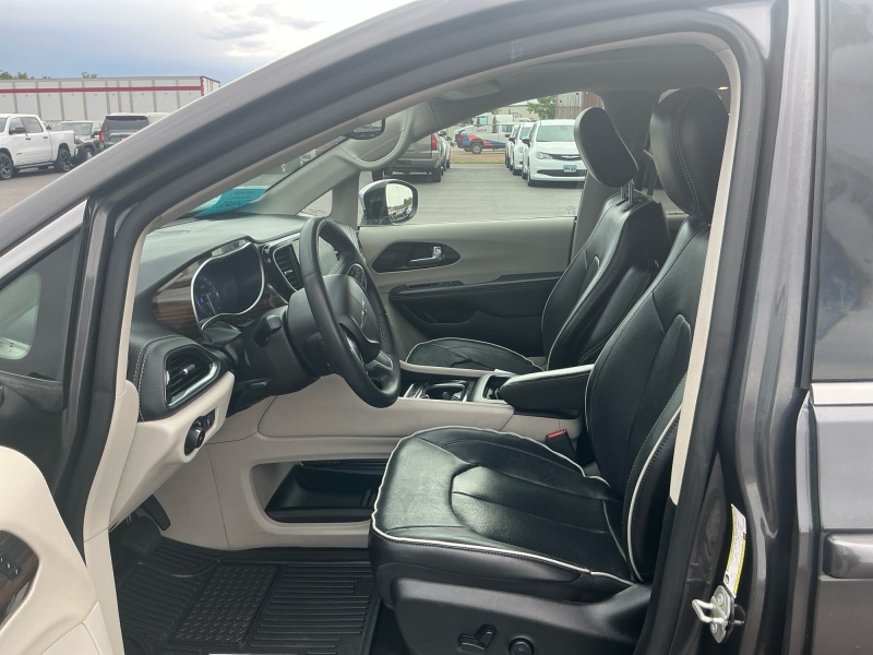2023 Chrysler Pacifica