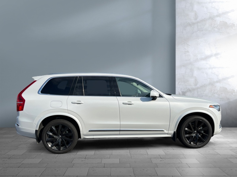2023 Volvo XC90