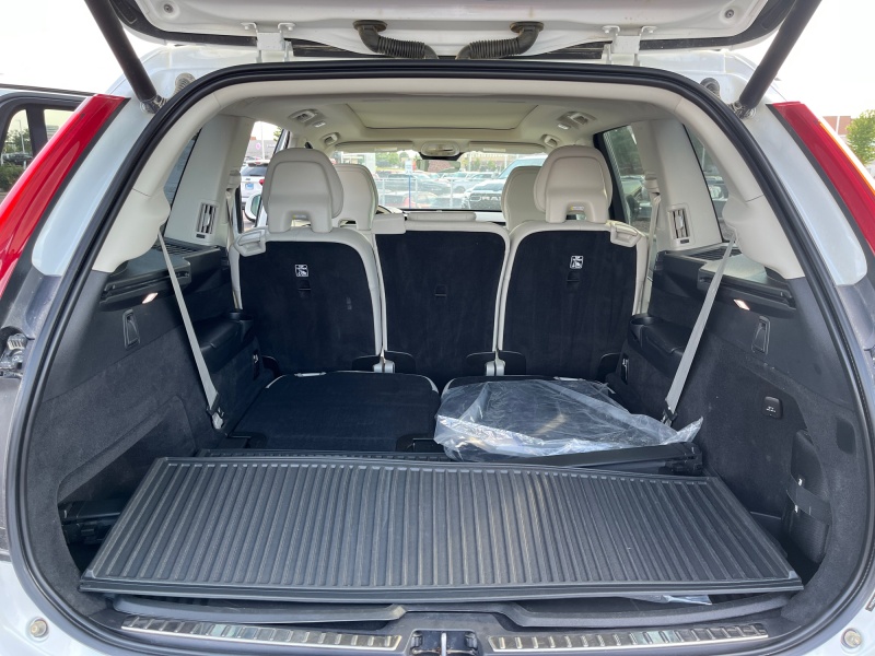 2023 Volvo XC90