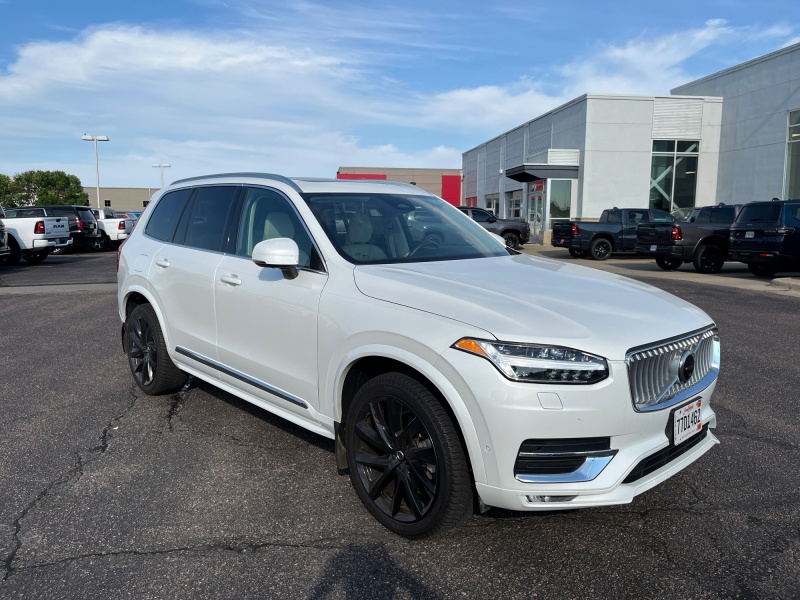 2023 Volvo XC90