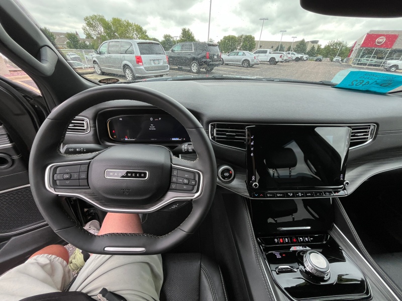 2024 Jeep Wagoneer