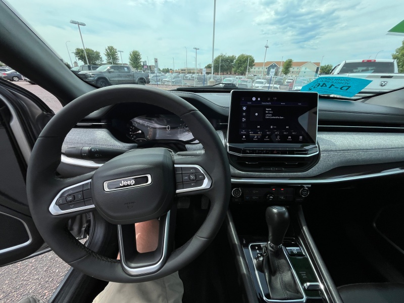 2023 Jeep Compass